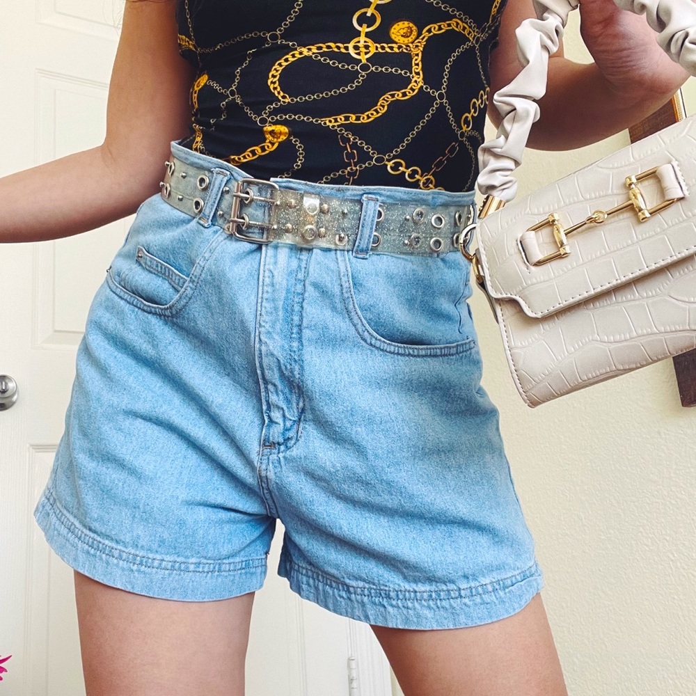 High waist denim shorts